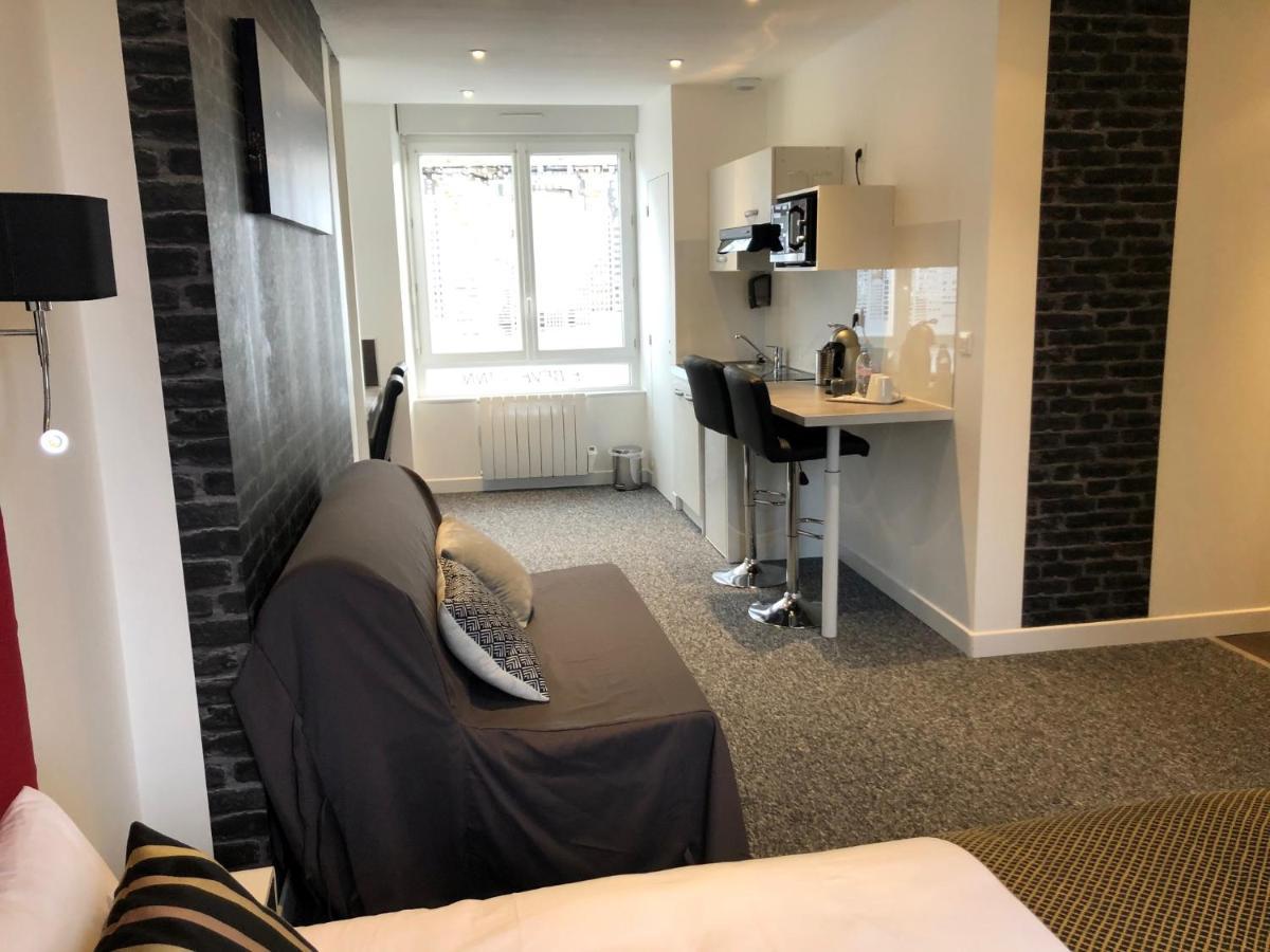 L' Annexe Beverl'Inn Appartement Флер Экстерьер фото